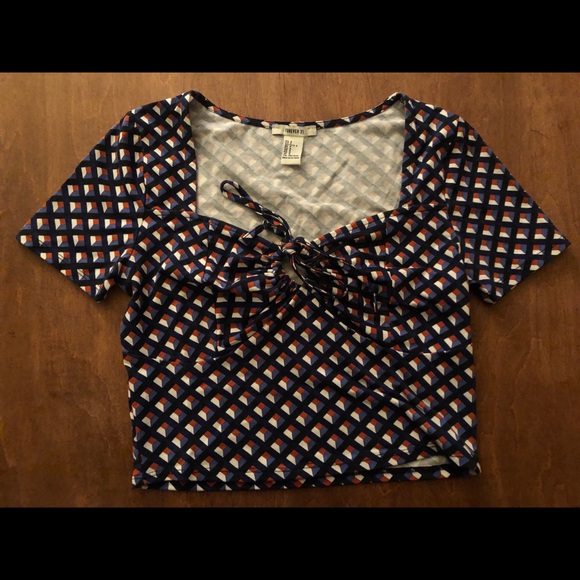 Forever 21 Tops - *SALE* Forever 21 Crop Top